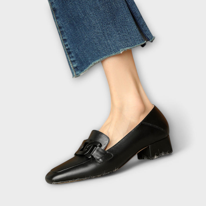 Monika - Pantufa