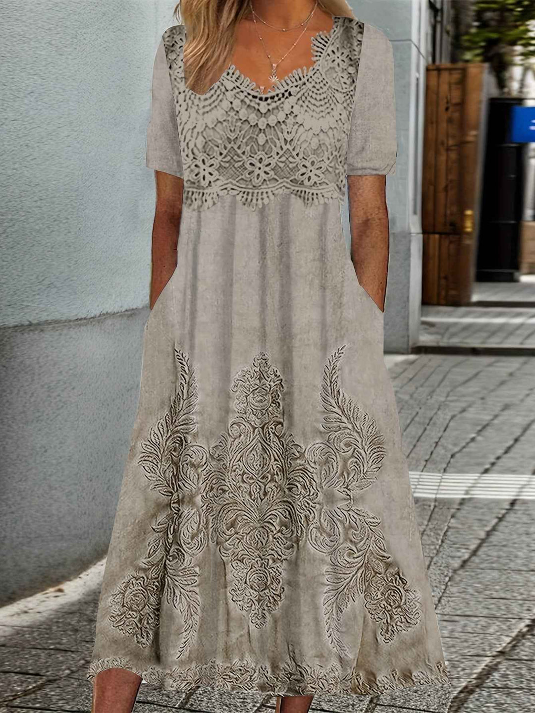 INDIGO | ELEGANTE VESTIDO MIDI DE FLORES