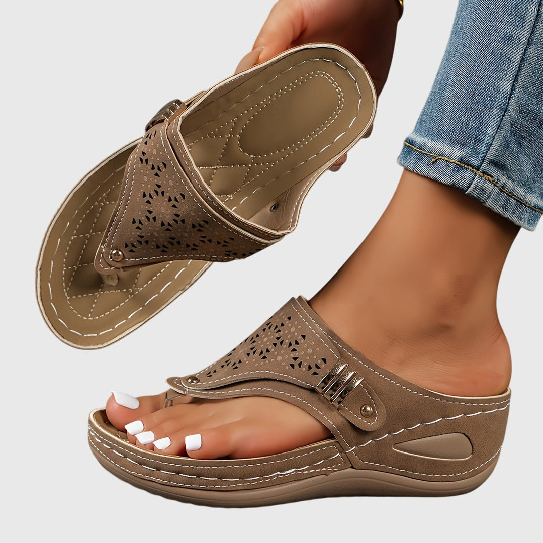 Anika - Pantufas