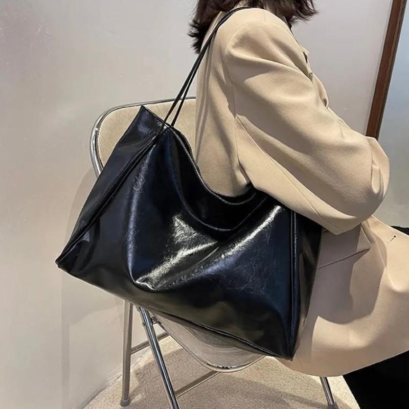 Patricia™ | Saco de Couro Brilhante