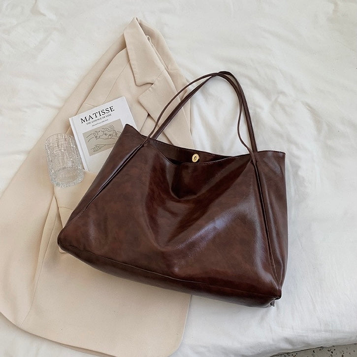 Patricia™ | Saco de Couro Brilhante