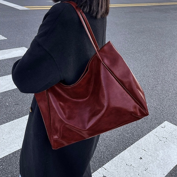 Patricia™ | Saco de Couro Brilhante