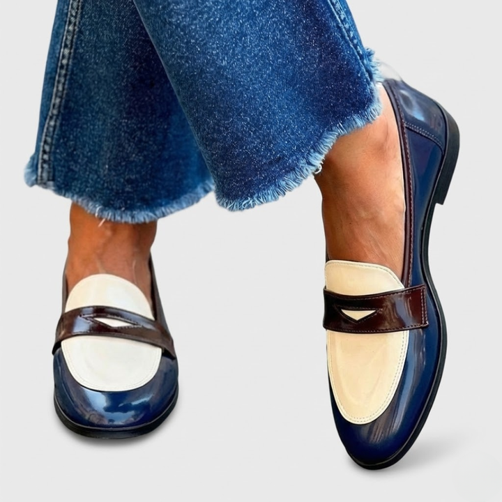 Claudia™ | Sapatos Mocassim em Contraste