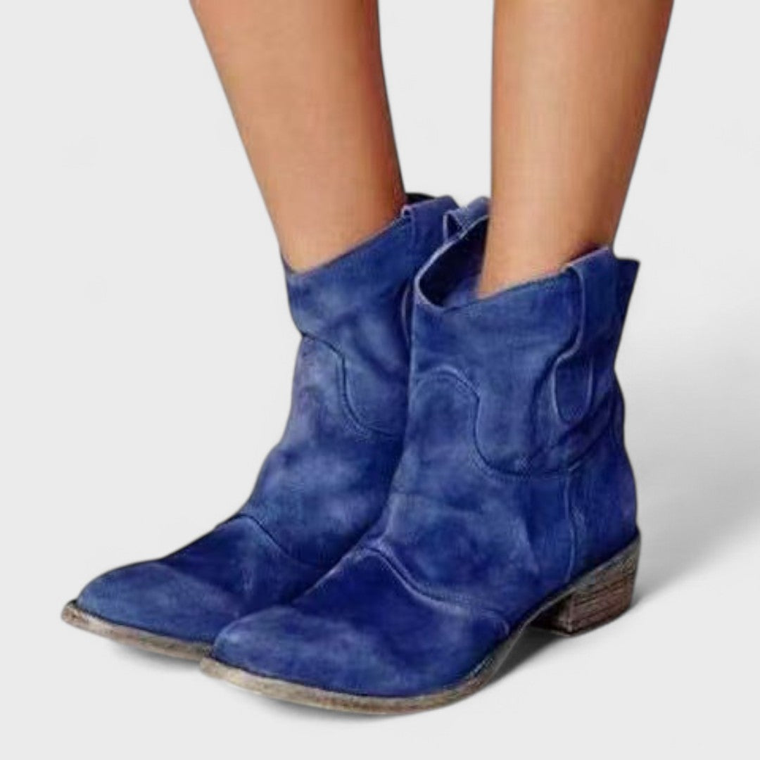 Carlotta - Botins elegantes e intemporais