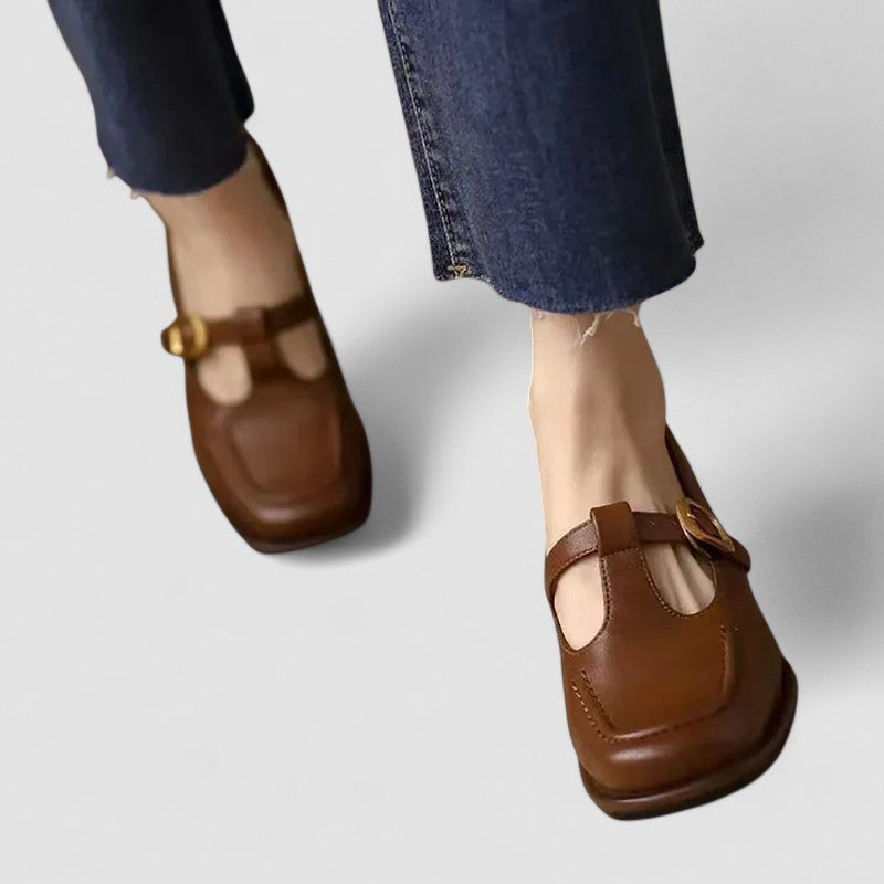 Kyrahnae | Sapatos Mary Jane com T-strap ortopédico