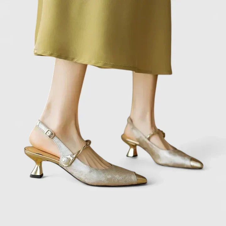 Annelie - Chic Saltos