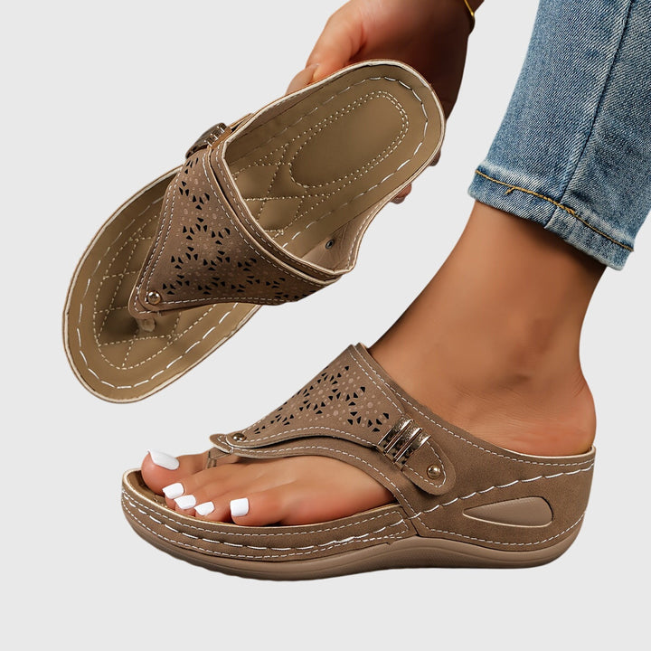 Anika - Pantufas
