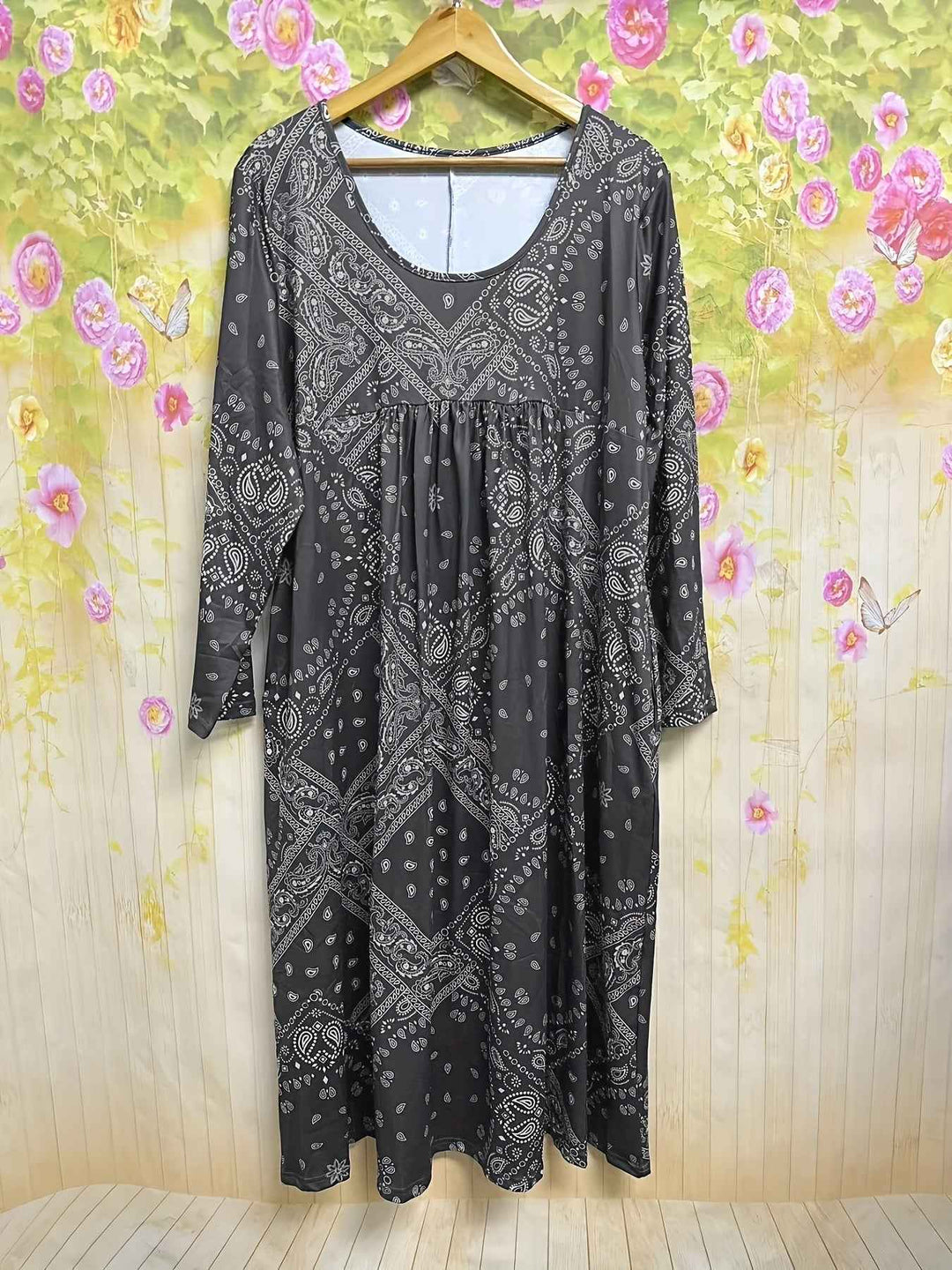 ELOWEN | VESTIDO MIDI COM MANGAS LONGAS CASUAL
