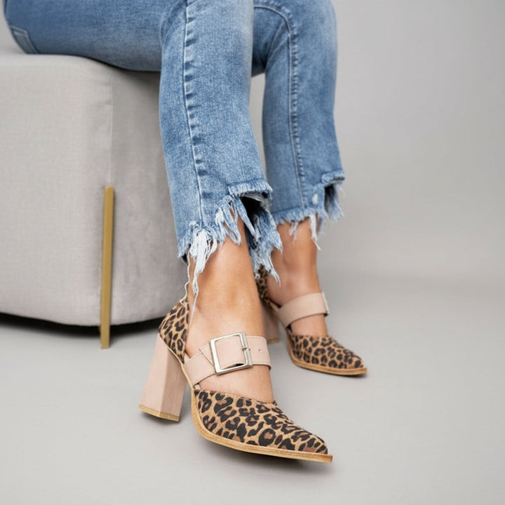 Luvia | Elegantes Saltos