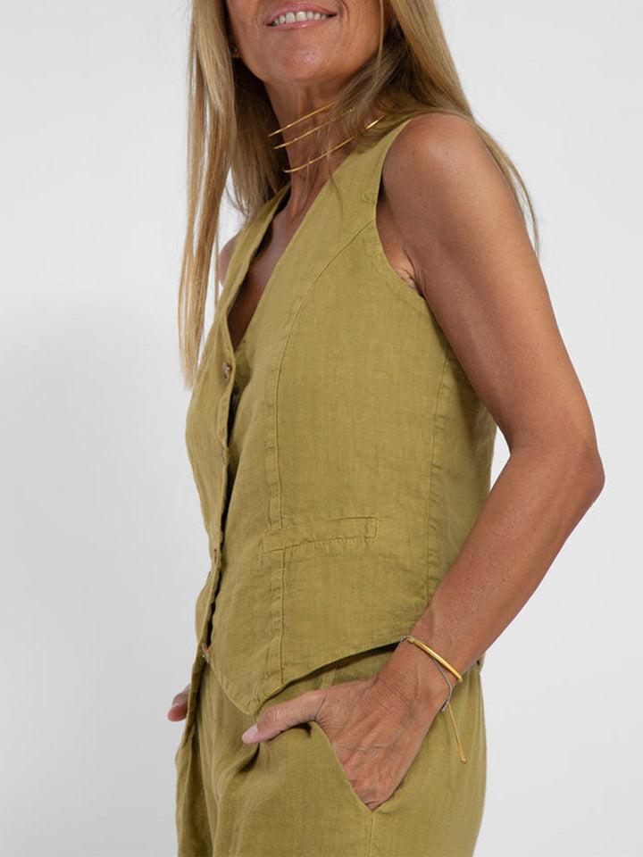 Aira - Conjunto de Gilet com Botões e Calças Largas